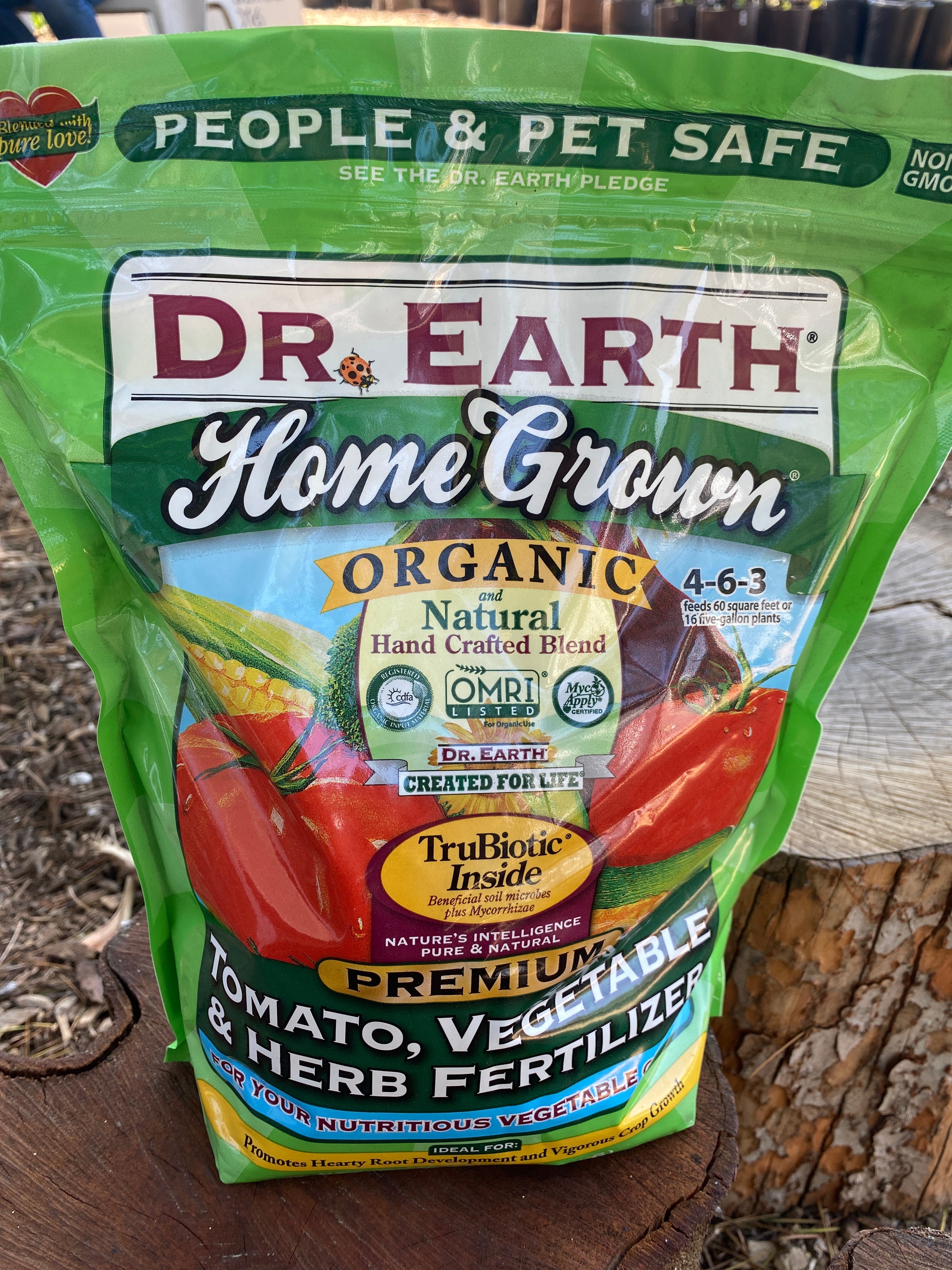 dr earth plant fertilizer Dr. Earth 1 Lb. Home Grown Tomato Vegetable & Herb Fertilizer